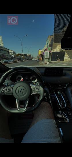 هۆندا ئاکیورا TLX